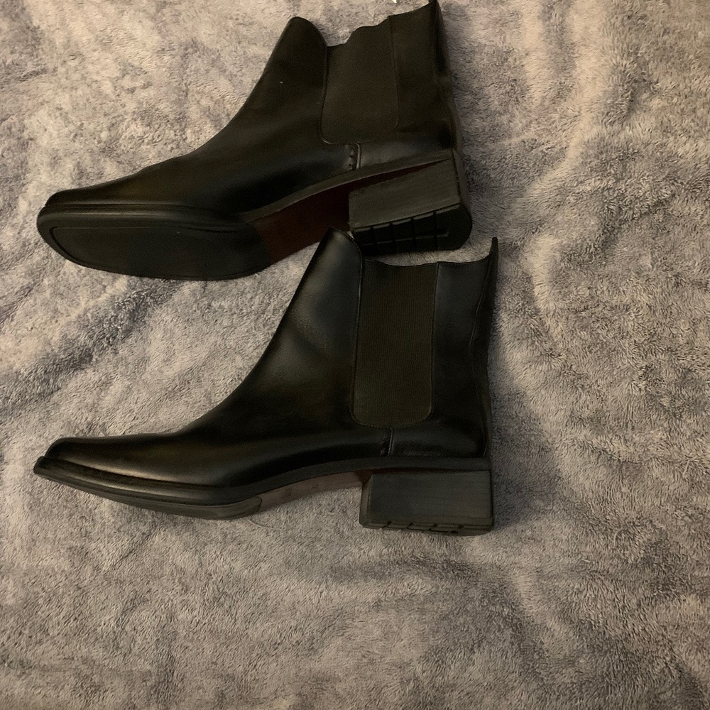 Cole Hahn leather bootie